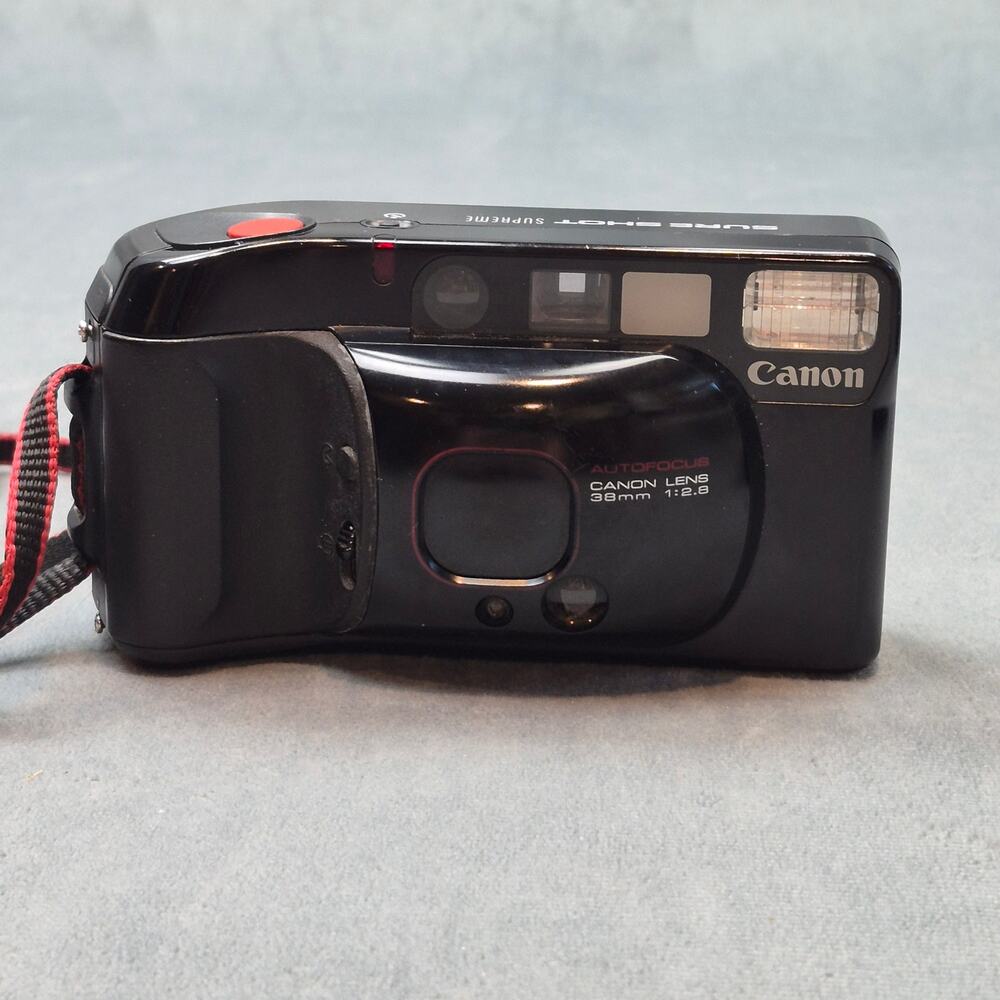 Canon Sure Shot Supreme 35mm Film Camera Autofocus 1:2.8 38mm Lens New Battery